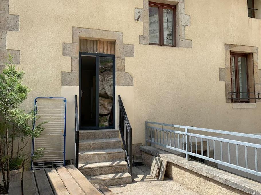Appartement 4 Personnes, 1 Chambre, Terrasse, Wifi, Proche Du Centre La Bourboule Eksteriør billede
