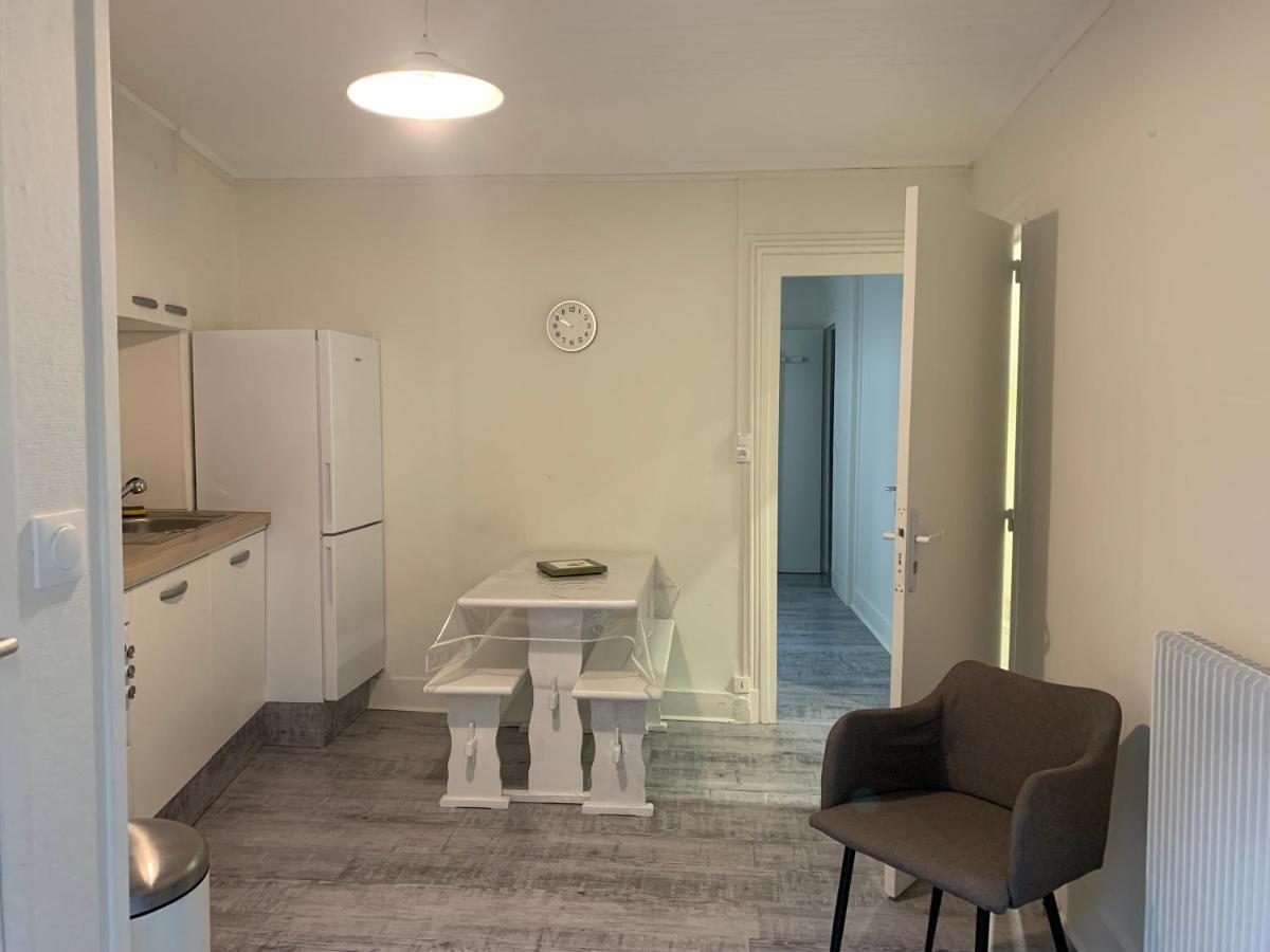 Appartement 4 Personnes, 1 Chambre, Terrasse, Wifi, Proche Du Centre La Bourboule Eksteriør billede