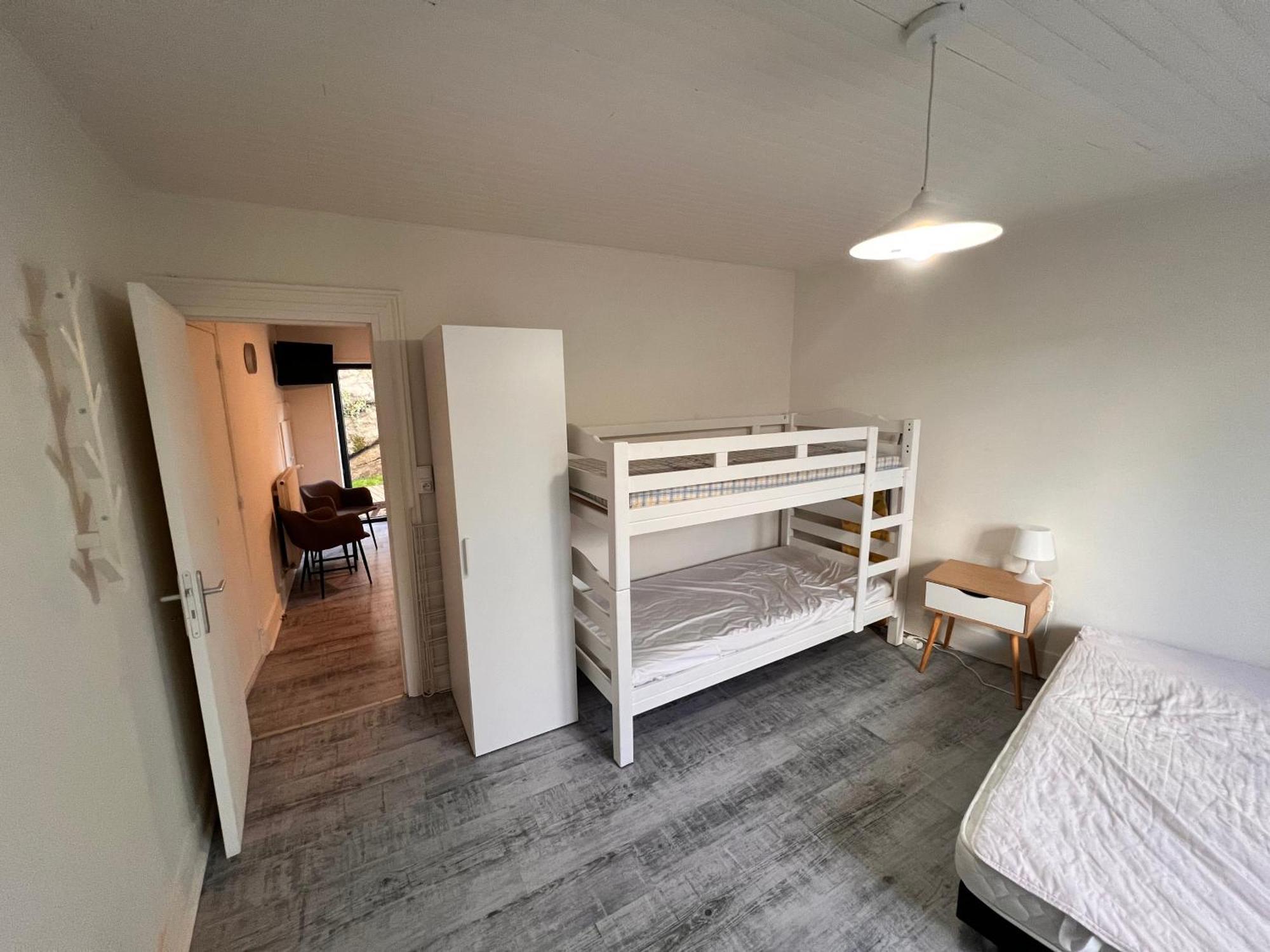 Appartement 4 Personnes, 1 Chambre, Terrasse, Wifi, Proche Du Centre La Bourboule Eksteriør billede