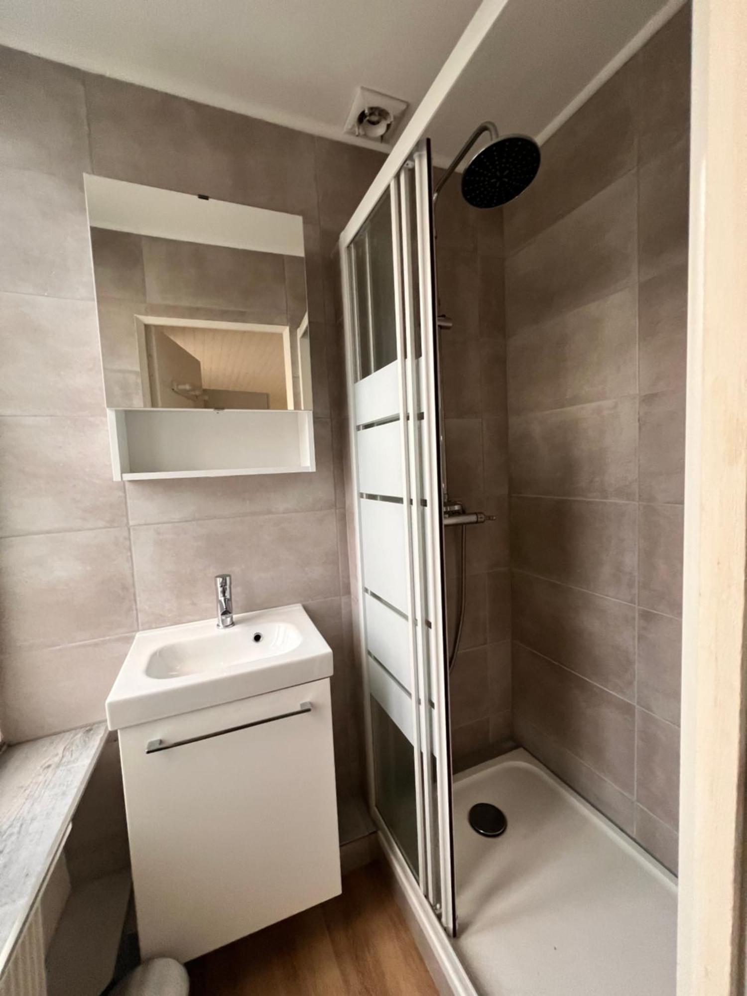 Appartement 4 Personnes, 1 Chambre, Terrasse, Wifi, Proche Du Centre La Bourboule Eksteriør billede